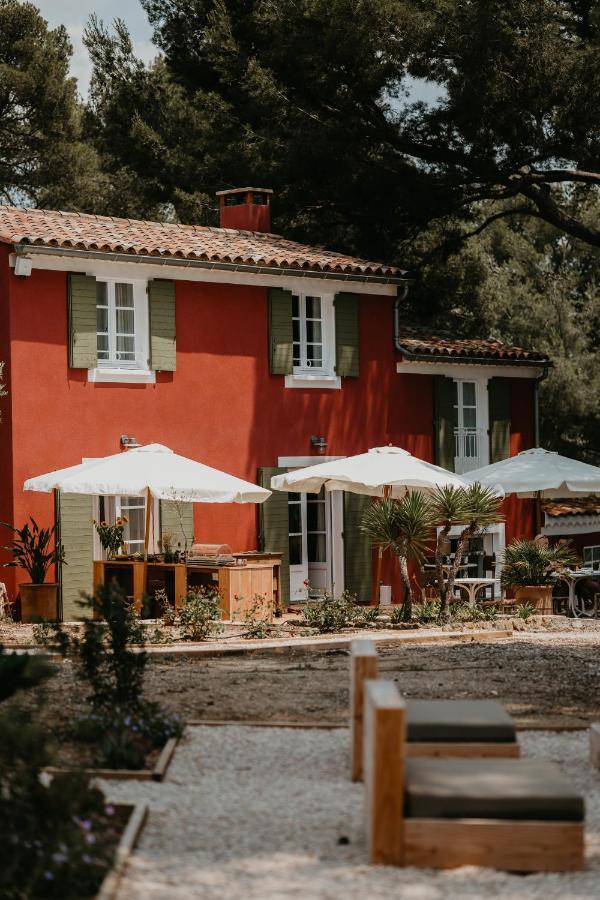Le Cigalon Bed & Breakfast Le Beausset Exterior photo