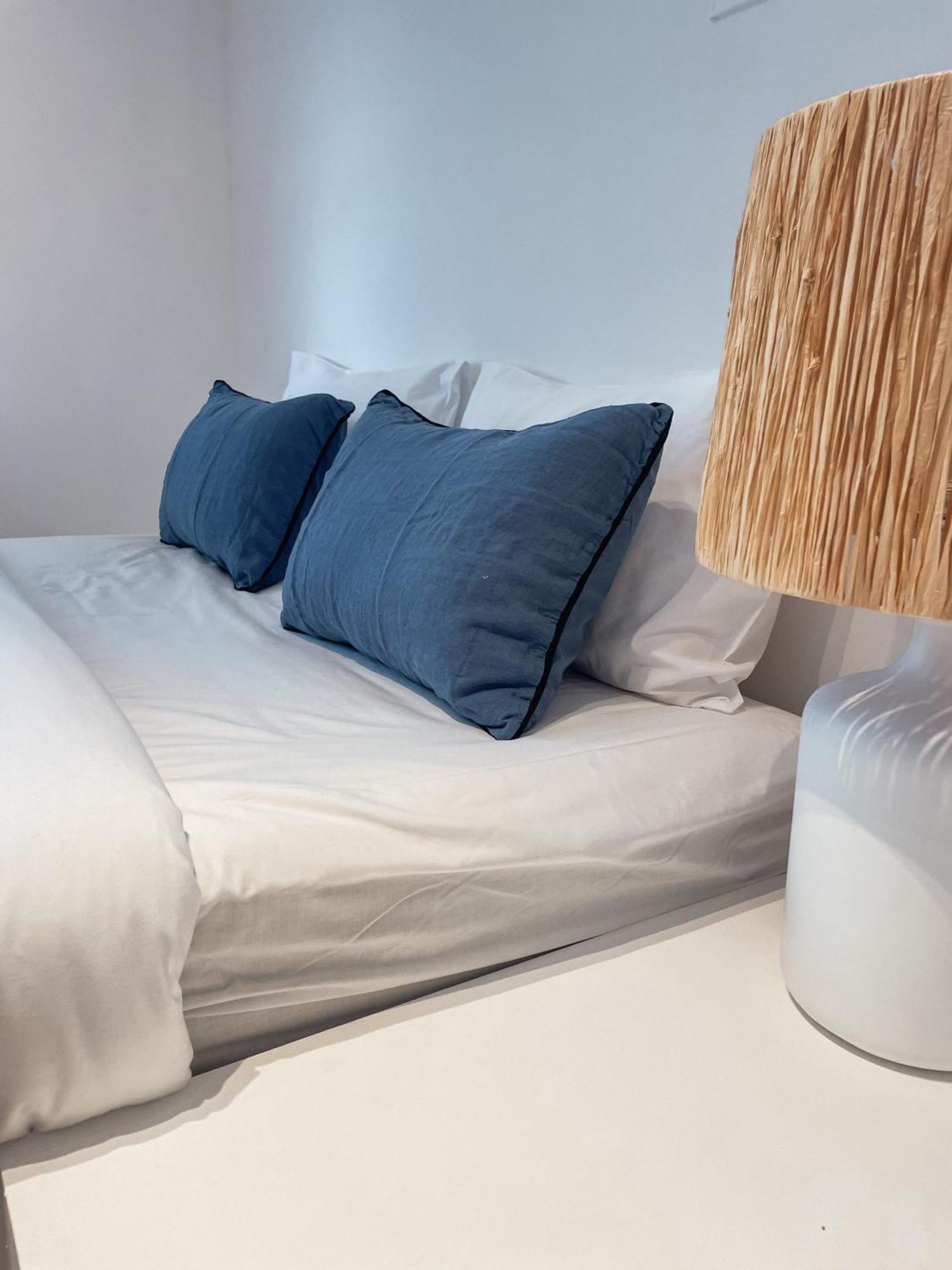 Le Cigalon Bed & Breakfast Le Beausset Room photo
